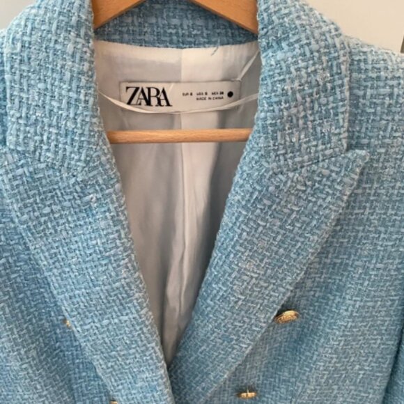 Blazer en tweed bleu ciel _ Sky Blue Tweed Blazer – Effortless Elegance - Picture 3 of 4